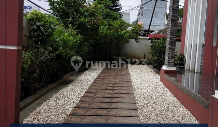 For Sale Spacious 300+ Square Meter House - Ready to Occupy in Green Ville