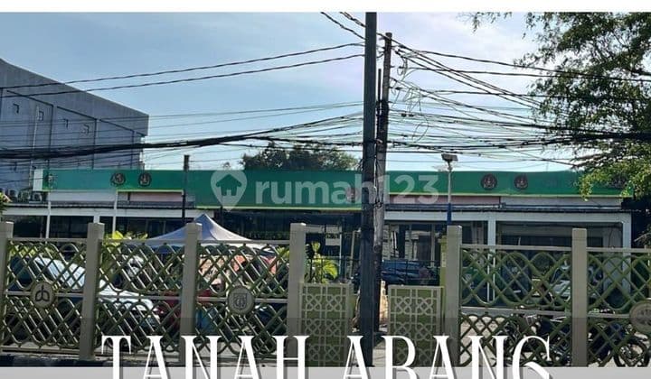 Jual Cepat ! Tanah / Kavling Hoek Lebar Sekitar 40 Meter, Strategis di Tanah Abang Jakarta Pusat