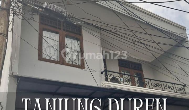 Rumah Minimalis Siap Huni, Lebar 7 Meter Dalam Komplek di Tanjung Duren - Jakarta Barat