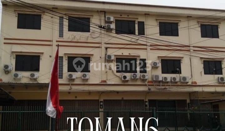 Dijual / Disewakan Ruko Gandeng 5 Hadap Timur di Tomang Jakarta Barat