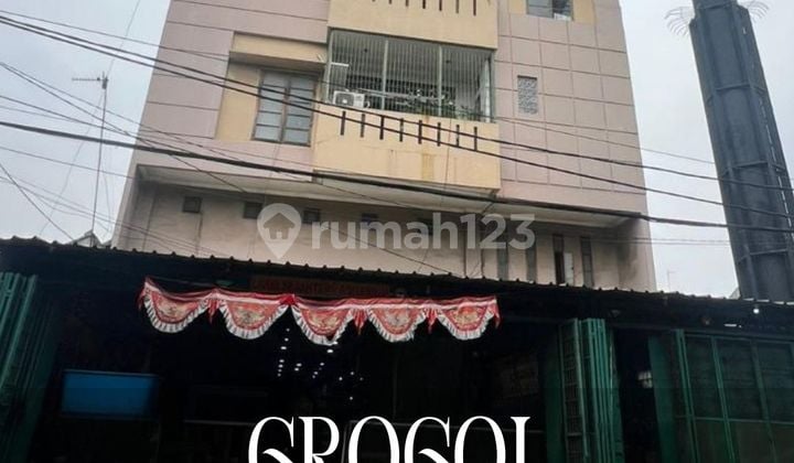Ruko Besar Luas Bangunan 1400 Meter-An, bisa Sewa 1 Lantai di Grogol Jakbar