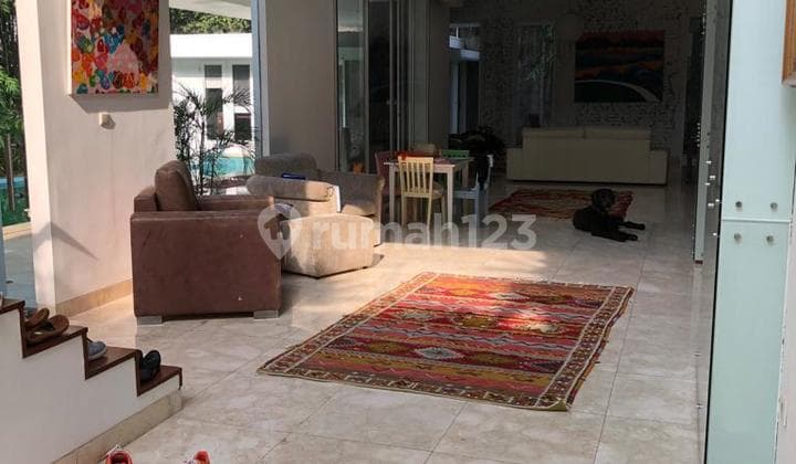 Rumah Dijual Kebayoran Baru Lingkungan Prime 1