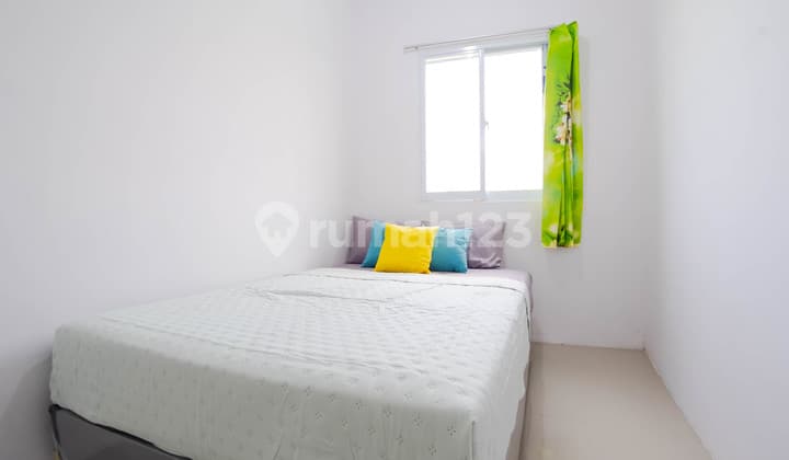 Disewa Kamar Kost Kalideres Mutiara 2 by AbdiHome Dekat Mayora Grup, Semanan dan Cipondoh