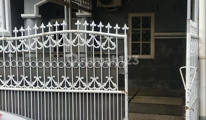 Rumah shm sudah renovasi di banjar wijaya tangerang kota Rumah shm sudah renovasi di banjar wijaya tangerang kota