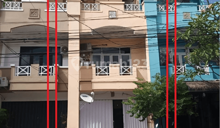 Tangkuban Siap Pakai Ruko Bali 3.5 Lantai