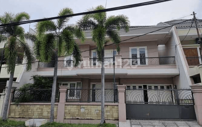 Dharmahusada Strategis Tengah Kota Siap Huni