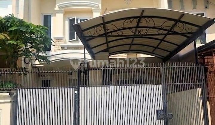 Rumah 2 Lantai Bagus Lokasi Strategis di Sunter