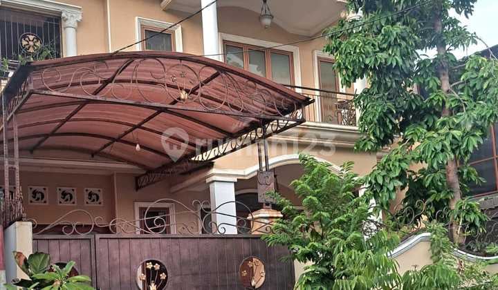 House for Sale in Sunter, Strategic Location
