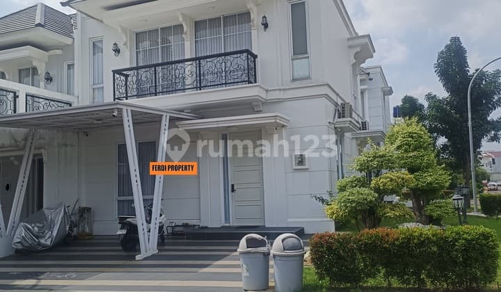 Bebas Banjir, Rumah, 2 Lantai, SHM Lokasi Hook Fasilitas Lengkap