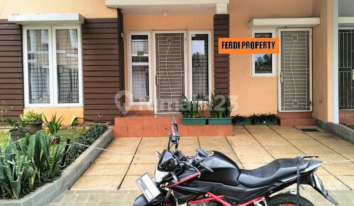 Rumah Unfurnished SHM 3+1 Kt Fasilitas Lengkap Dekat Mall Tsm