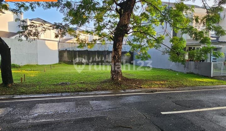 Bebas Banjir Tanah 215 M2 Lokasi Hook Depan Fasum Second Bulovard