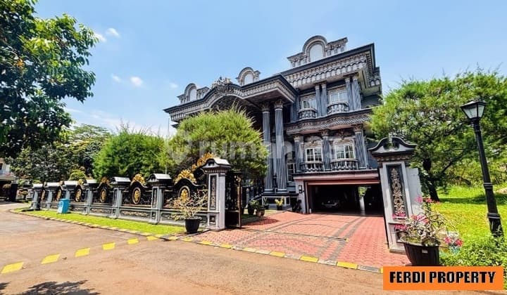 Rumah Sultan Mewah 3 Lantai SHM Bonus Tanah 1000 M2