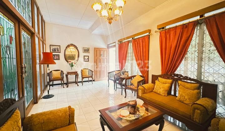 Rumah 2 Lantai Bagus SHM di Jalan Sukahaji - Gerlong , Bandung