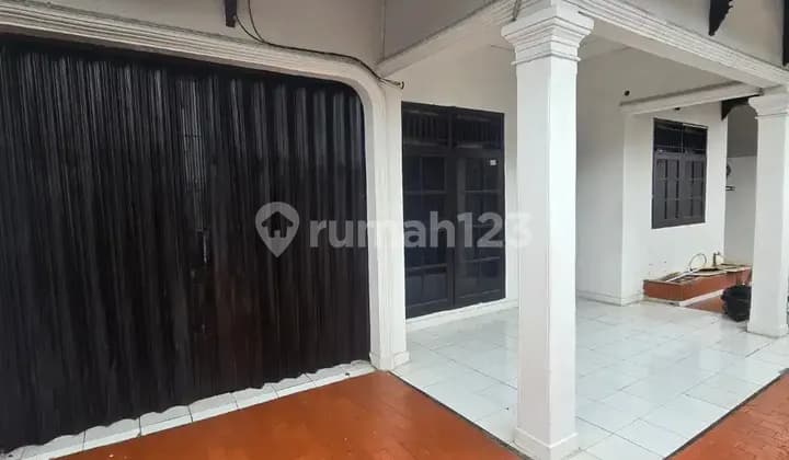 Disewakan Rumah Bagus di Cipete (Pd014006)
