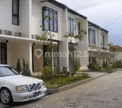 Disewakan Rumah Bagus di Lebak Bulus (Pd013965)