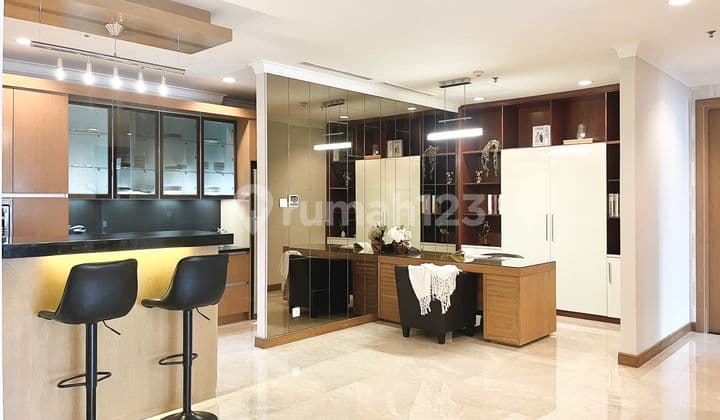 Apartemen Mewah Di Sudirman Dekat Mall