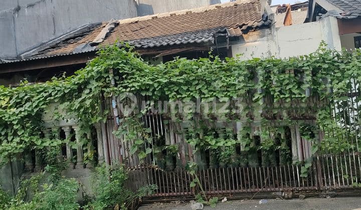Rumah di Puri Indah hitung tanah