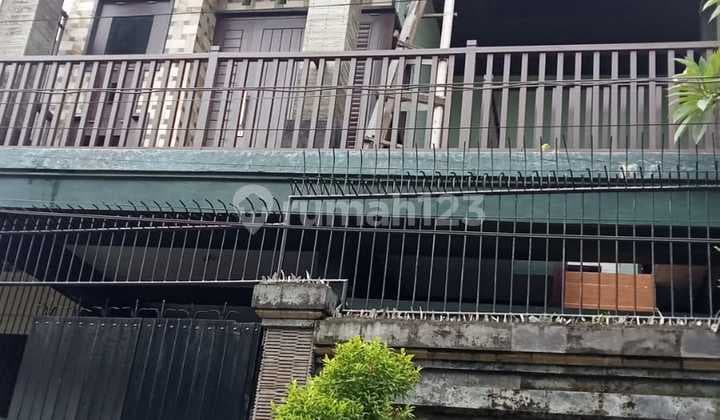 Rumah gatsu barat denpasar dekat perempatan KFC/McD