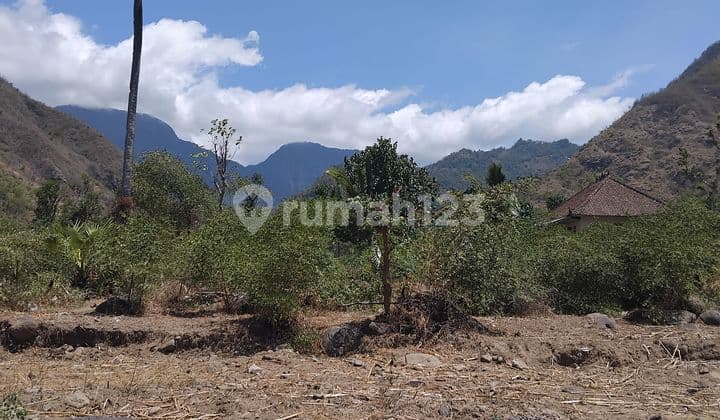 Tanah Kontrakan 700 M² SHM Pantai Amed Karangasem