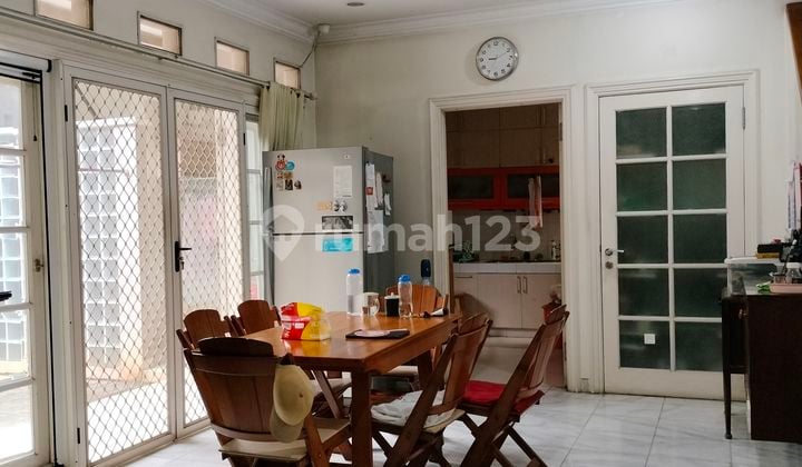 Rumah Taman Giriloka Sangat Asri Nyaman One Gate System