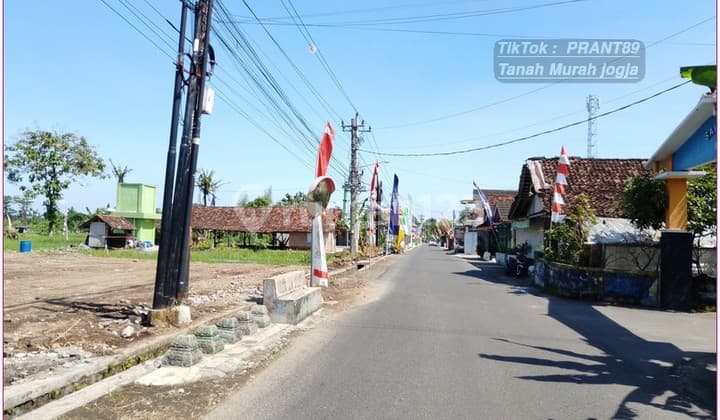 Sambiroto Purwomartani, Tanah bagus utara Pamela 7 tepi aspal