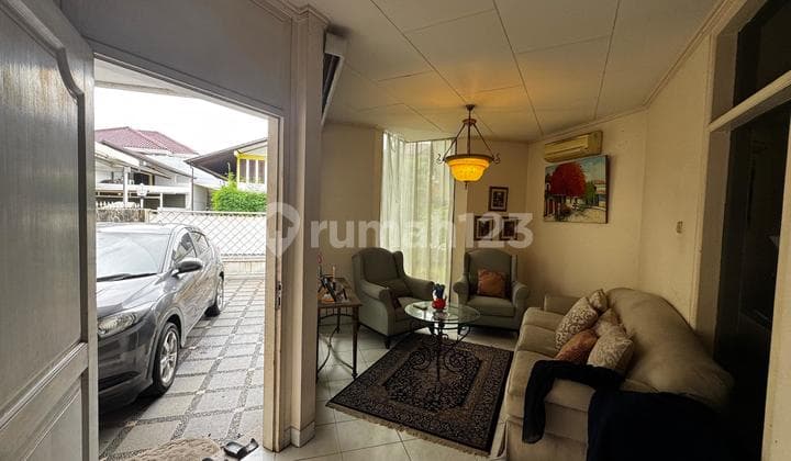 House in Gandaria, Strategic Location, Walking Distance to Gancit, Close to Sudirman.