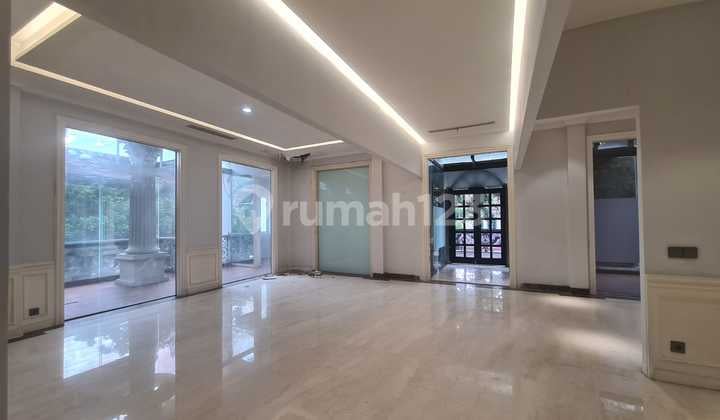 Ruang Usaha di Kebayoran Baru, Lokasi Strategis Dekat Blok M, Senayan, Gandaria City, Cocok Kantor, Klinik, Butik, Salon