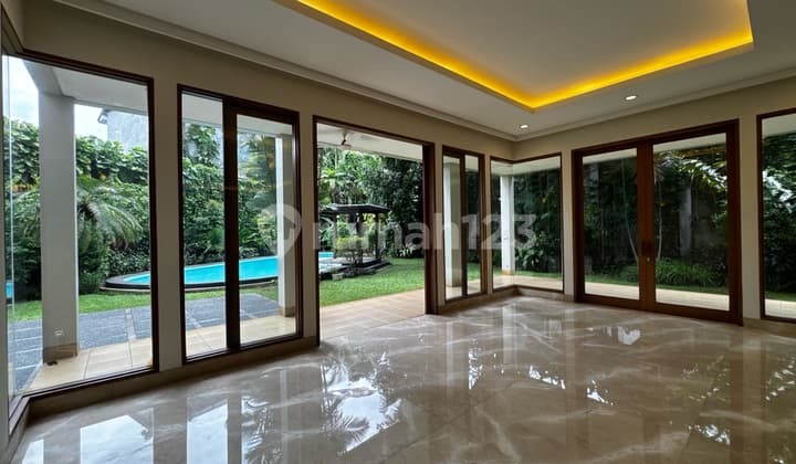 Rumah di Cilandak, Dekat Mall Citos, Dekat Toll Simatupang , Big Garden