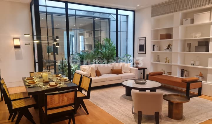 Rumah di Pondok Indah Dalam Compound, 5 Menit ke Pondok Indah Mall