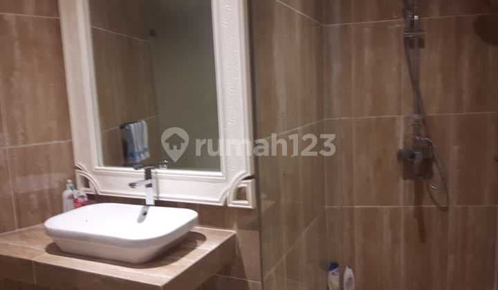 Ideal untuk Kantor Syariah, Restoran Halal, atau Lembaga Islami