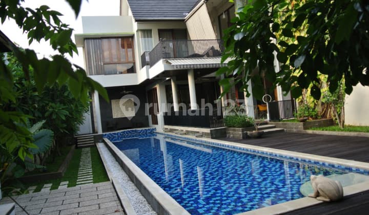 Jual Rumah Mewah di Senayan-Permata Hijau - Akses Tol