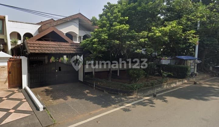 Dijual Rumah Pondok Indah – 2 Lantai, Jalan Lebar, Dekat Tol TB Simatupang
