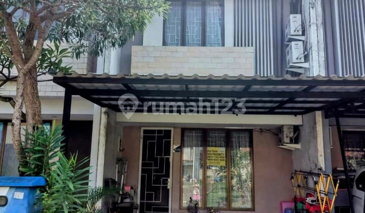 Quick Sale House in Graha Raya, Viola Cluster