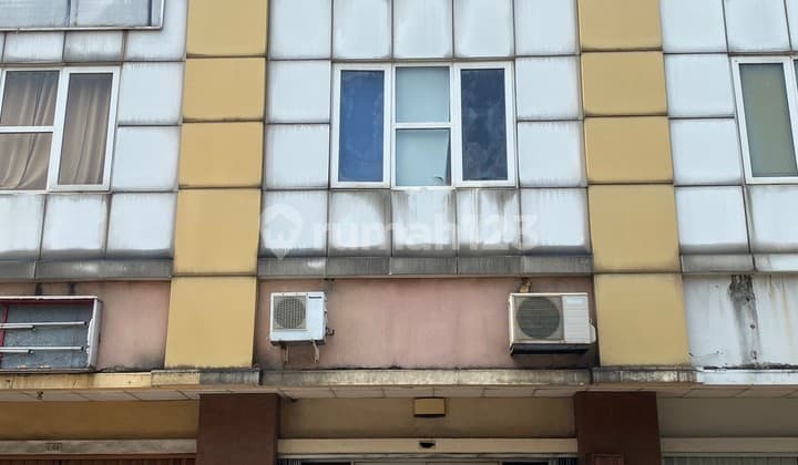 Dijual Ruko Lokasi Strategis di Golden Boulevard BSD