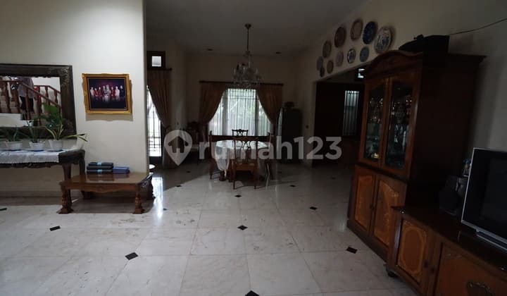 in Bumi Kemanggisan Indah Complex, West Jakarta