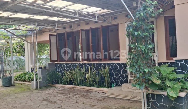 Jual Cepat & Murah. Area Tenang Luas Serbaguna Sangat Nyaman Untuk Tinggal/sebagai Villa Krn Banyak Tanaman Buah2an Dan Udaranya Menjadi Sangat Sejuk Bisa Menjadikan Sehat Dan Umur Panjang Tapi Tetap Sehat