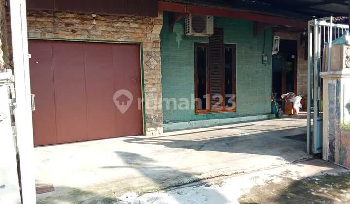 Over Kredit Sangat Murah Banget Segera Tutup Tahun. Nego Sampai Deal Krn Butuh Uang Segera. Bangunan Bagus SHM di Grogol Solo Baru