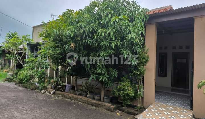 House in Griya Jadimulya