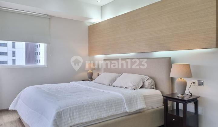 1 Park Residences 3BR Furnished Gandaria Apartment
