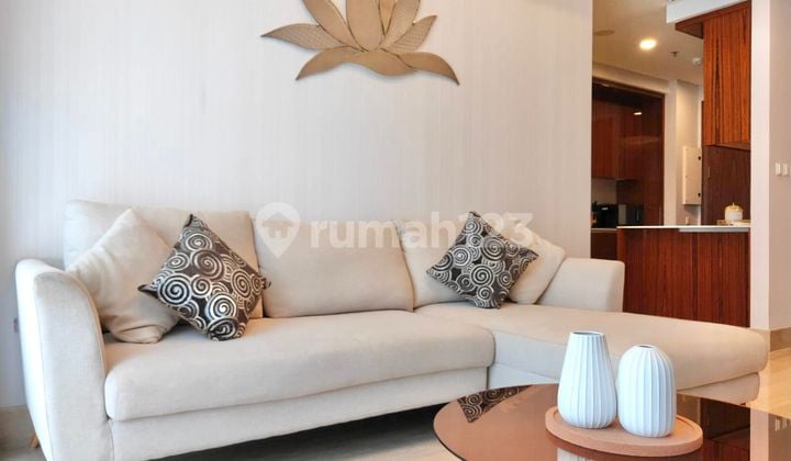 For Rent: South Hills Apartment, 2 Bedrooms, Furnished, South Jakarta