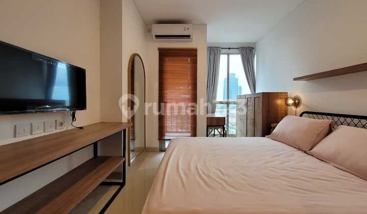 For Sale: Newton 1 Studio Furnished Apartment, Kuningan, Jakarta