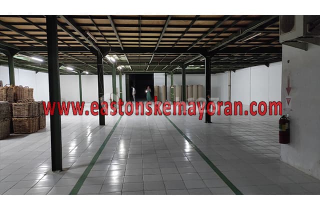 Warehouse for Rent in Plumbon