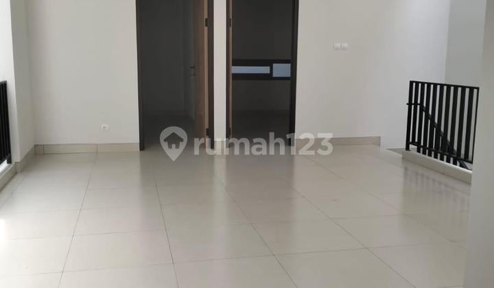 Dijual Rumah Siap Huni Dekat Mall Feslink Jalan Peta Kota Bandung