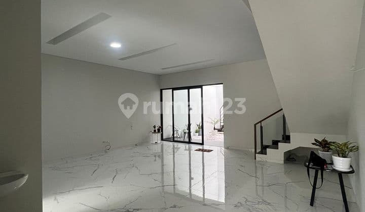 Rumah Bagus Siap Huni 2 Lantai di Mekar Wangi Bandung Rumah Bagus di Mekar Wangi