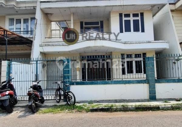 Rumah 2 Lantai di Gading Kirana Barat Kelapa Gading Jakarta Utara