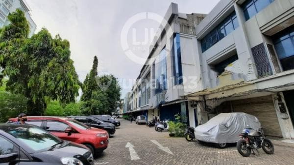 Ruko Luas 5X20 di Mitra Sunter Area Jakarta Utara