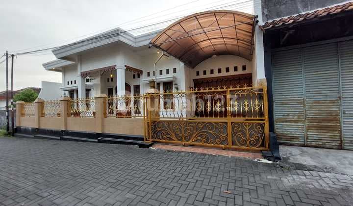 Rumah Semi Furnish Luas Area Plemburan Ngaglik Sleman