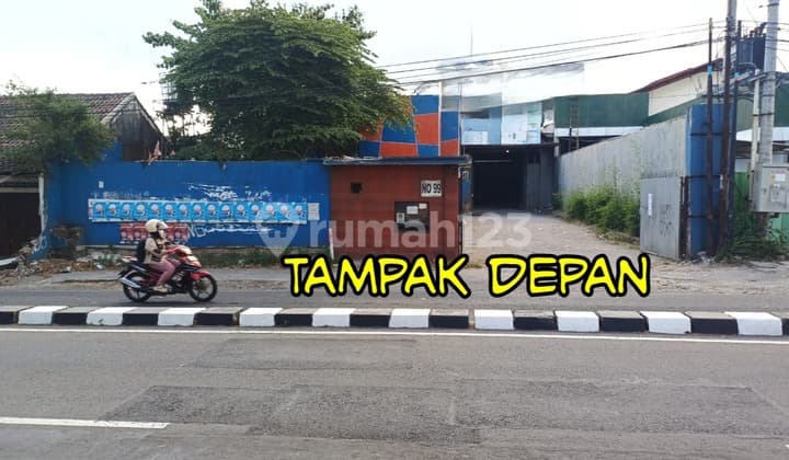 Warehouse on Ringroad Nogotirto Gamping Sleman Yogyakarta
