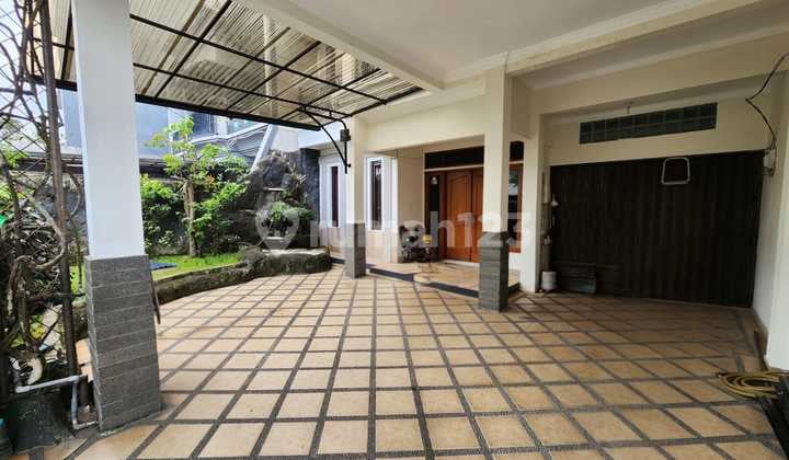 *For Sale* Ready-to-Occupy House in Batununggal Cluster, Well-Maintained. Access to Main Road, Serene with Comfortable Cluster Park Facilities.