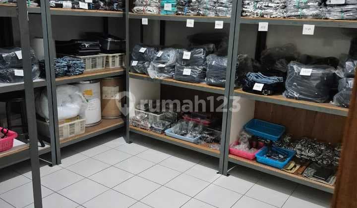 JUAL CEPAT Rumah di Taman Holis Indah 2 One gate system Security 24 jam (hanya 5menit ke BPK Penabur Holis)